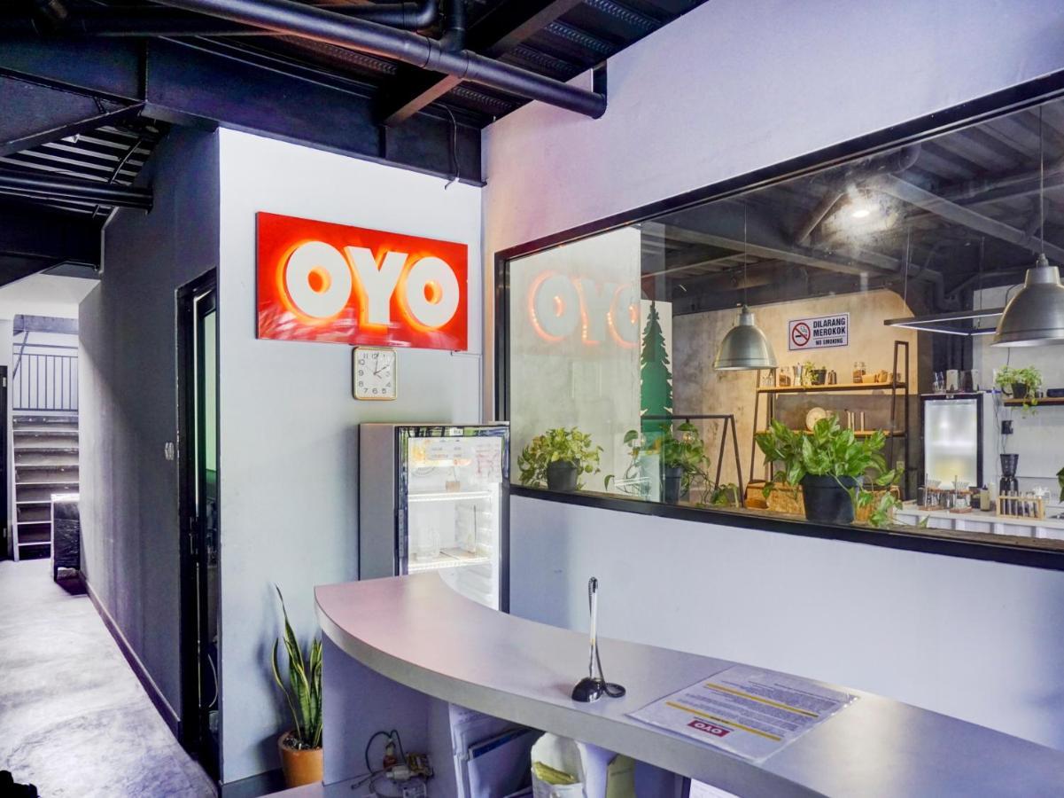 Hotel Oyo 1805 Fatmawati Mansion Syariah Jakarta Exterior foto